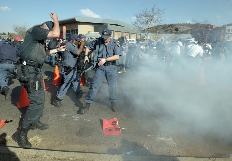 South African Police Service members. Photo: AFP/Alexander Joe