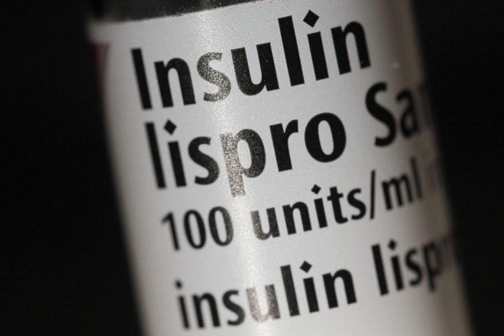 Un flacon vide d'Insulin lispro de la multinationale pharmaceutique française Sanofi est photographié comme une illustration arrangée à Londres, le 21 février 2019. DANIEL SORABJI / AFP