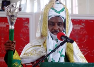 L’émir de Kano, Muhammadu Sanusi II, lors de son intronisation comme 57e émir de l’émirat de Kano en février 2015. Photo AFP.