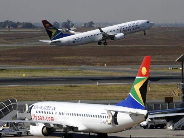 A South African Airways plane takes off in May 2010 at the O.R Tambo International airport in Johannesburg, South Africa. Photo: GIANLUIGI GUERCIA/AFP