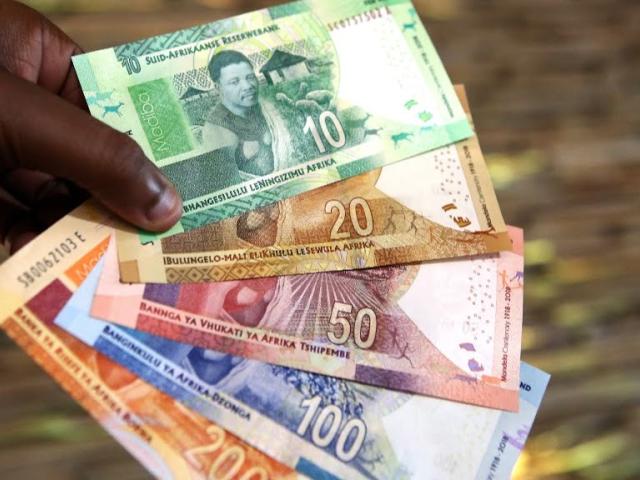 Commemorative banknotes launched by the South African Reserve Bank are seen in this July 2018 picture. They were in celebration of the centenary of former President Nelson Mandela's birth. Photo: AFP/PHILL MAGAKOE