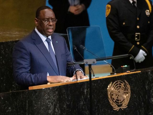 Le président du Sénégal, Macky Sall, tient un discours à la 77e session de l'Assemblée générale des Nations unies au siège de l'ONU à New York, le 20 septembre 2022.
